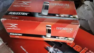2 sets de Scalextric Digital System Basic + cuenta