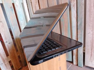 PORTÀTIL HP CORE I5-HDD 250GB-RAM 4GB- LED 15"