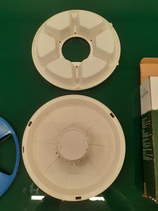 Erogatore di cibo con timer Radames