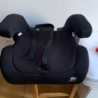 Silla de coche infantil negra