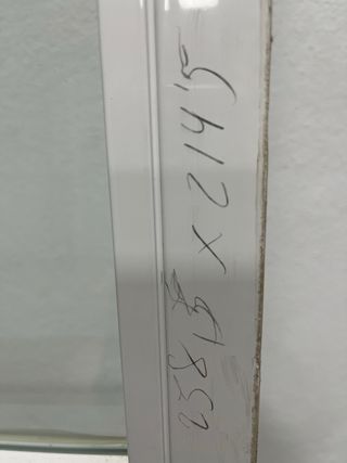 Puerta de entrada de aluminio