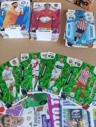 Adrenalyn XL La Liga 2025-26 Lote 210 Cartas difer