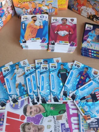 Adrenalyn XL La Liga 2025-26 Lote 210 Cartas difer