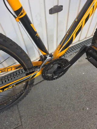 Bicicleta de Montaña Naranja
