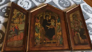 Tríptico antiguo religioso