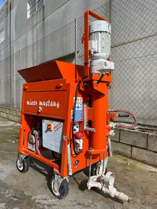 Máquina Proyectar Mixer Mustang