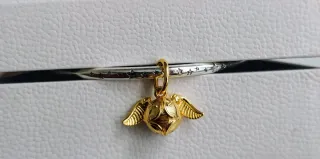 Charm Snitch Dorada Harry Potter