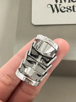 Anillo Vivienne Westwood Oro Blanco