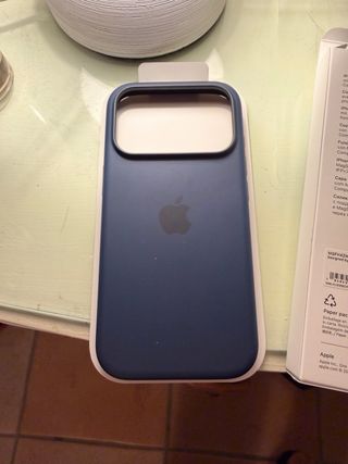 Cover iPhone 17 Pro Silicone Apple MagSafe