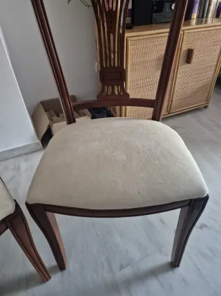 2 Sillas Madera Tapizadas Beige