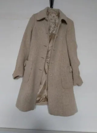 Cappotto beige donna.