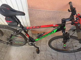 Bicicleta de Montaña Megamo