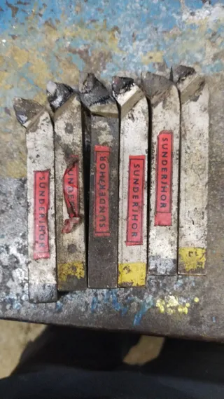 Lote Cuchillas Torno