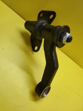 SOPORTE GIRATORIO DIRECCION NISSAN NAVARA D21 D22