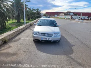 Volkswagen Bora 2000