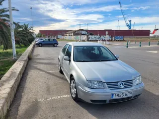 Volkswagen Bora 2000