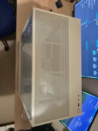 Gabinete NZXT H5 Flow + Placa Base MSI B650-A Wifi