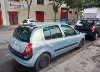 Renault Clio 2002 URGE