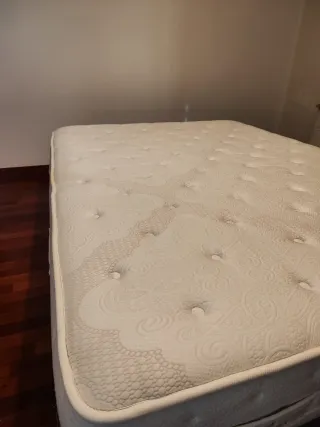 Colchón y Somier Base Tapizada Sonpura