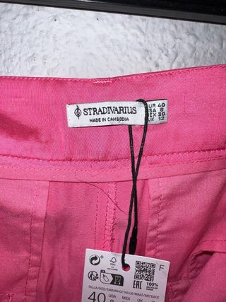 Pantalón de vestir Stradivarius