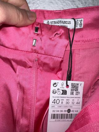 Pantalón de vestir Stradivarius