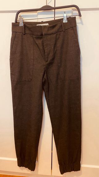 Pantalones Zara gris marengo.