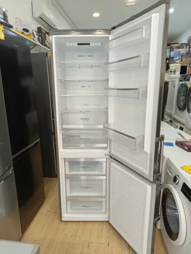 Geladeira LG com garantia e transporte