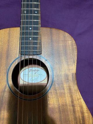 Guitarra Baby Taylor