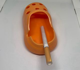 Posacenere a forma di Crocs Arancione