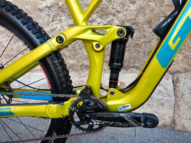 GT Sensor Carbon Pro Talla M 29"  OCASION!