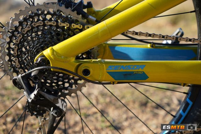 GT Sensor Carbon Pro Talla M 29"  OCASION!