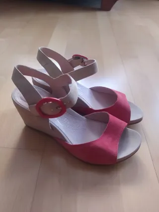 Sandalias Stonefly T37 Beige y Rojo