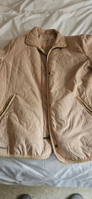 Chaqueta de piel beige