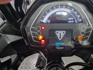 TRIUMPH TIGER SPORT 660 (10.680 KMS)