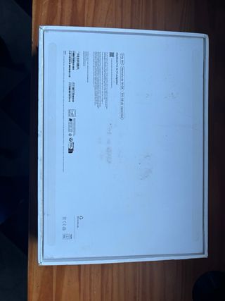 Caja Vacía MacBook Pro M4
