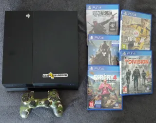 PS4 + Mando Militar + 5 Juegos