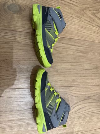 Botas montaña niño T.31