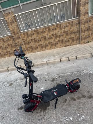 Patinete Eléctrico con Luces LED