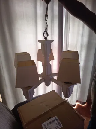 Lámpara colgante madera blanca