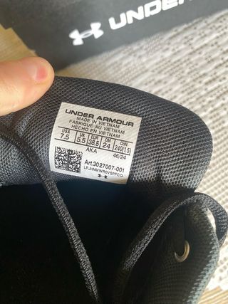 Zapatillas Under Armour Negras
