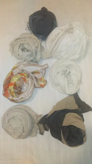 Pañuelos y bufandas variadas