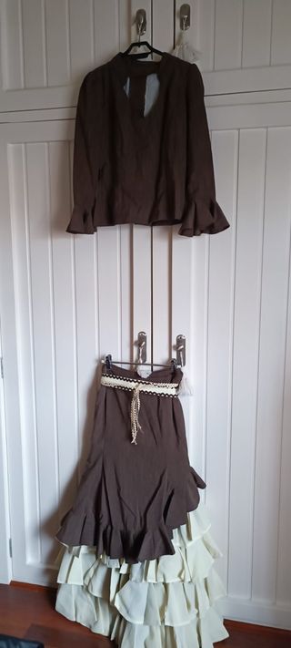 Traje Flamenca Talla 38 Marrón y Beige