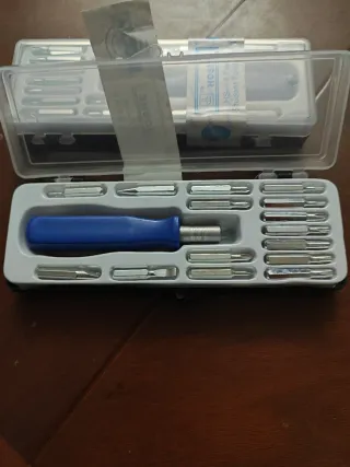 Estuche Destornillador con Puntas nuevo a estrenar