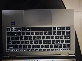 HP ELITEBOOK G8 Plata