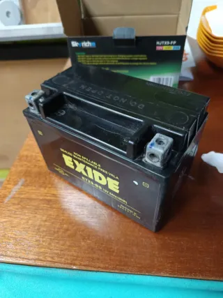 Batería Exide ETZ9-BS 12V 8Ah