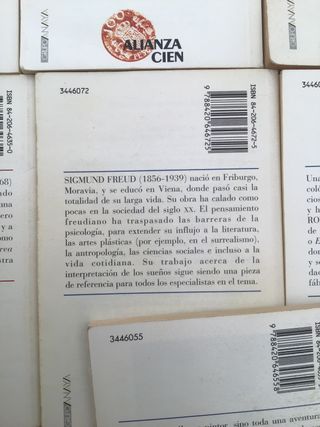 Lote 25 libros bolsillo colección Alianza Cien