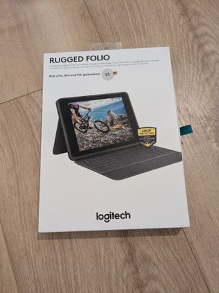 Logitech Rugged Folio iPad 7/8/9 Casi Nuevo