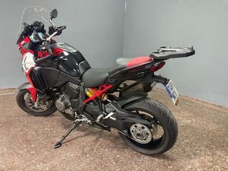Ducati Multistrada v4 Pikes Peak Roja/Blanca