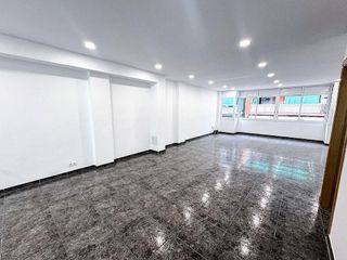 Local comercial en venta en La Salut - Lloreda en Badalona