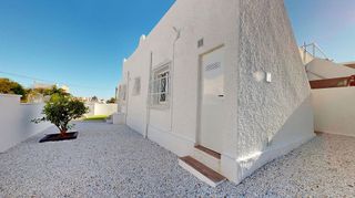 Casa pareada en venta en Campos de Golf - Villa Martin - Los Dolses en Orihuela